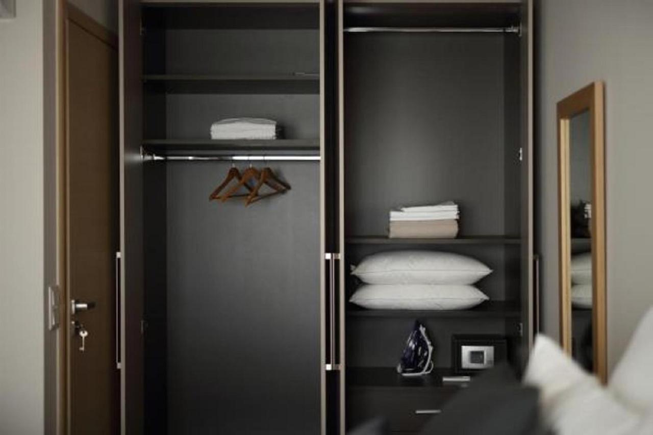 Hector Luxury Suite Atenas Exterior foto